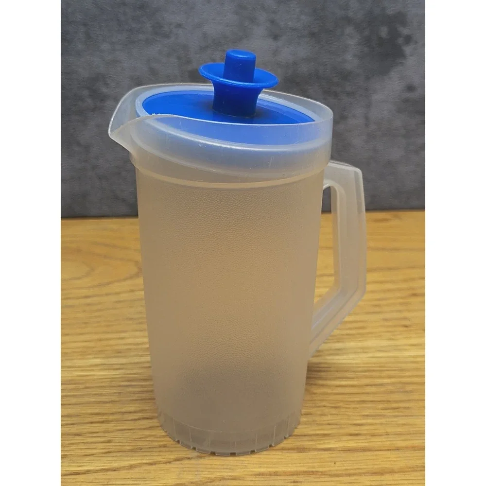 Rare Vintage Tupperware Toys Clear Pitcher With‎ Blue Lid 5
